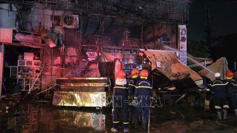 Cháy lớn một nhà hàng ở Bắc Ninh, nhiều tài sản bị thiêu rụi