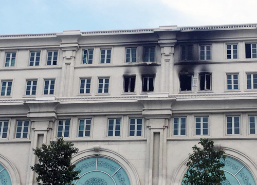 Cháy tại toà nhà Union Square trên phố đi bộ Nguyễn Huệ