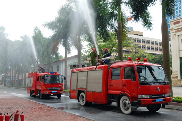 Cứu người là ưu tiên hàng đầu trong phòng cháy, chữa cháy