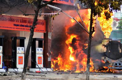 Cơ sở kinh doanh xăng dầu phải làm gì để phòng cháy chữa cháy