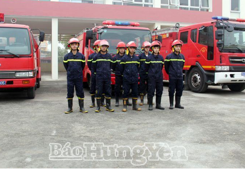 Những người trực đêm giao thừa
