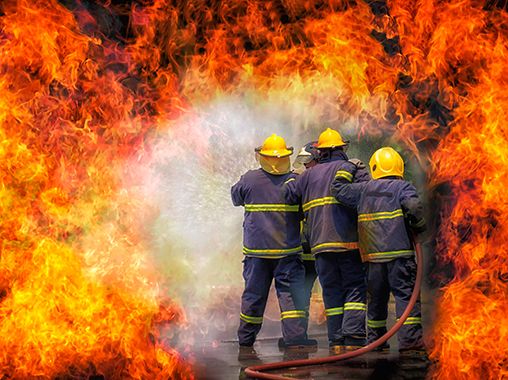 Sơn La: Hỏa hoạn thiêu rụi kho hàng điện nước trong đêm