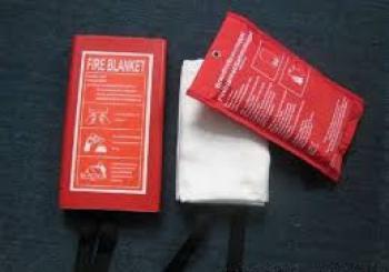 Chăn chữa cháy Trắng