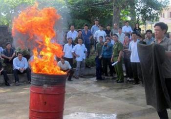 Tấm phủ dập lửa chữa cháy