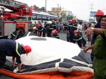 Đệm hơi cứu nạn nhà cao tầng